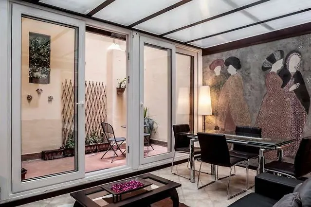 Interno 1 * بولونيا