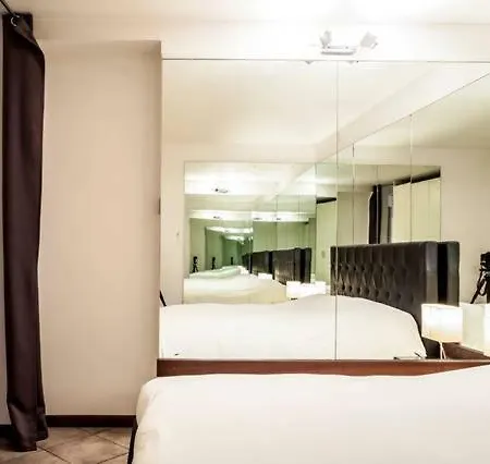 Interno 1
