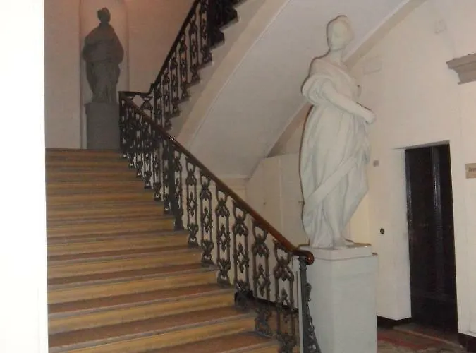 아파트 Interno 1 *